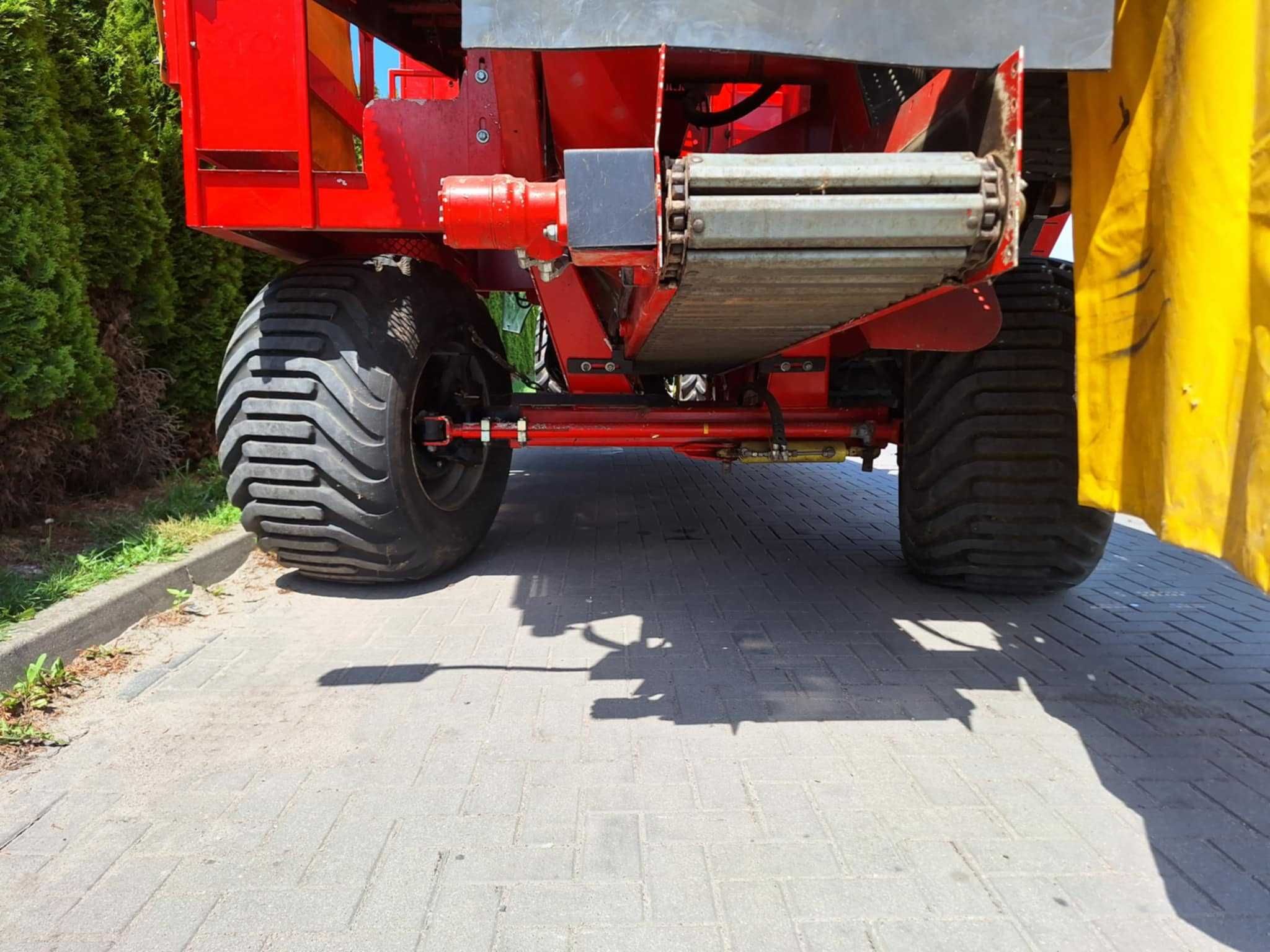 Kombajn do ziemniaków Akpil.