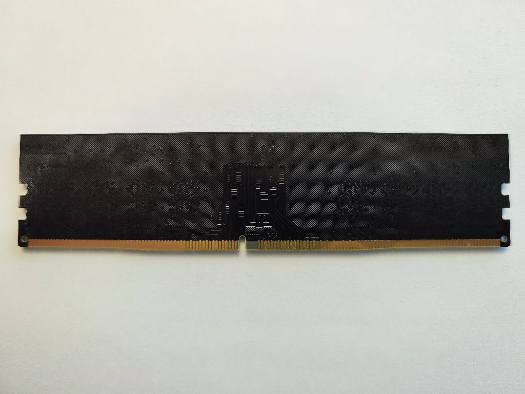 Модуль пам'яті DDR4 8Gb 3200