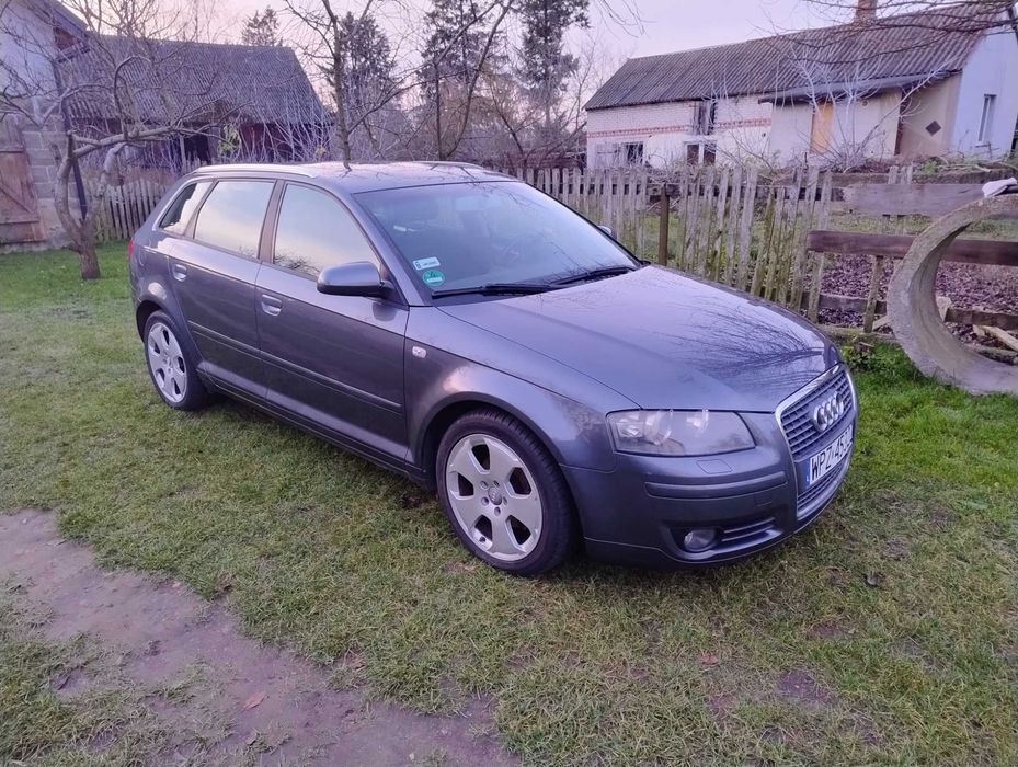 Audi A3 8P Sportback 1.9 TDI 105 KM wersja BKC , 2005 r. światła XENON