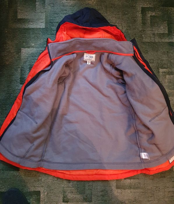 Продам дитячу зимову куртку Placе