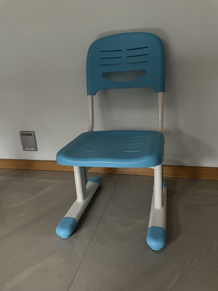 Krzesło biurkowe FunDesk  ortopedyczne dziecięce