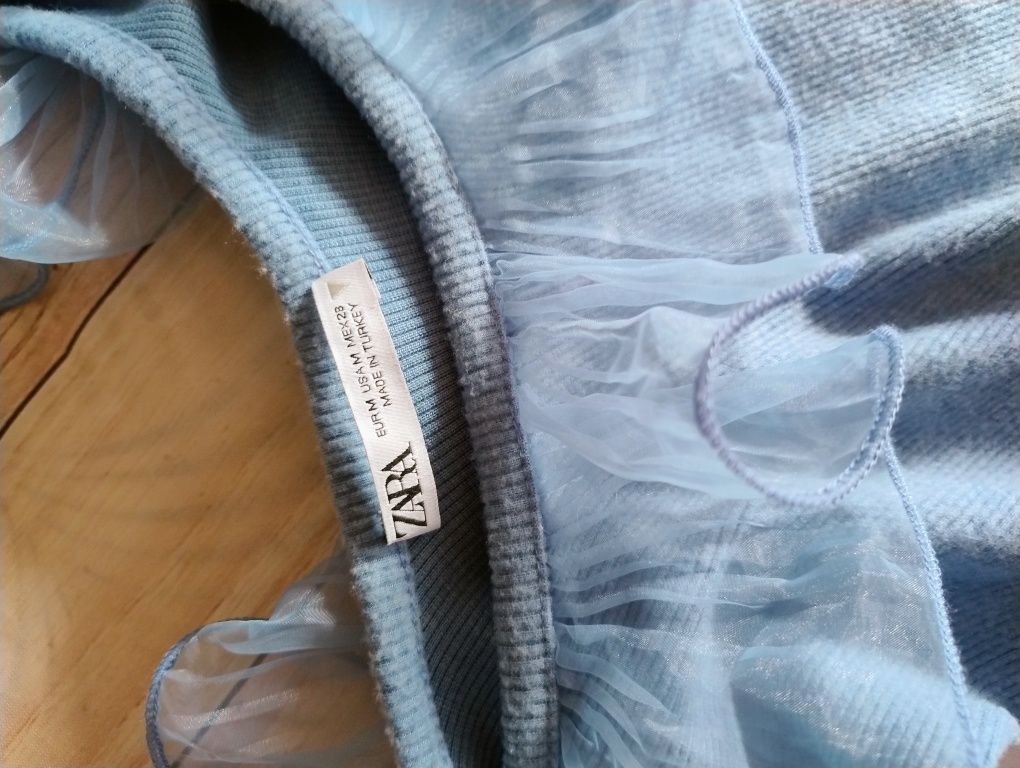 Krótki prążkowany sweterek Zara rozmiar M