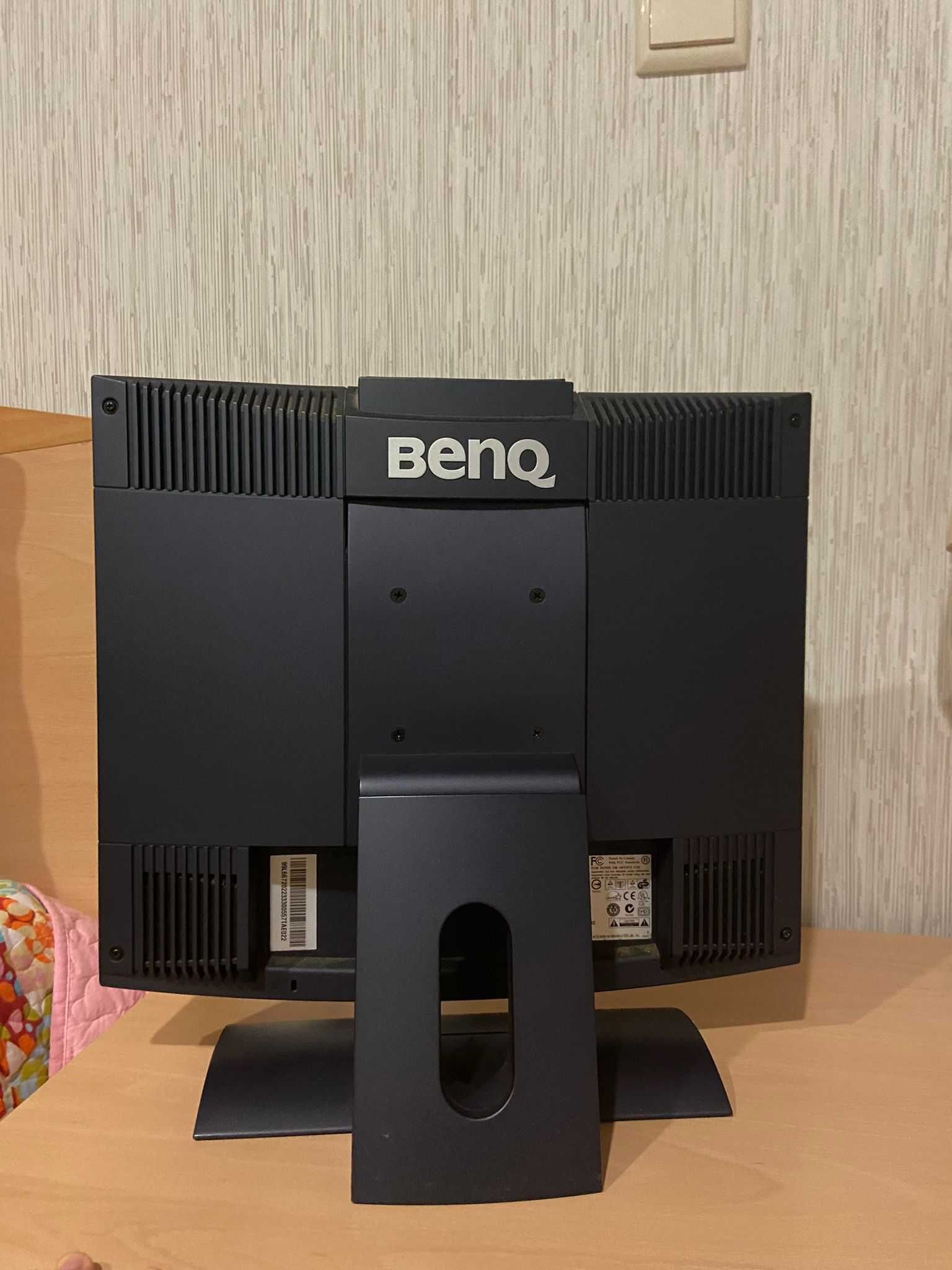 Monitor da marca BENQ