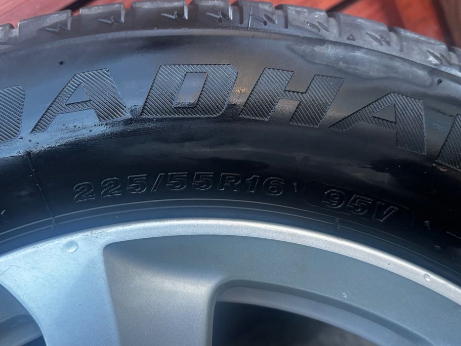 Komplet kół do Audi (Alufelgi i opony)