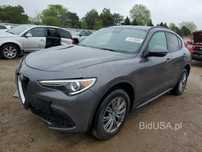 Alfa Romeo Stelvio 2022r. !!! Pali jeździ. Poduszki ok. KUPIONY w transporcie do Polsk