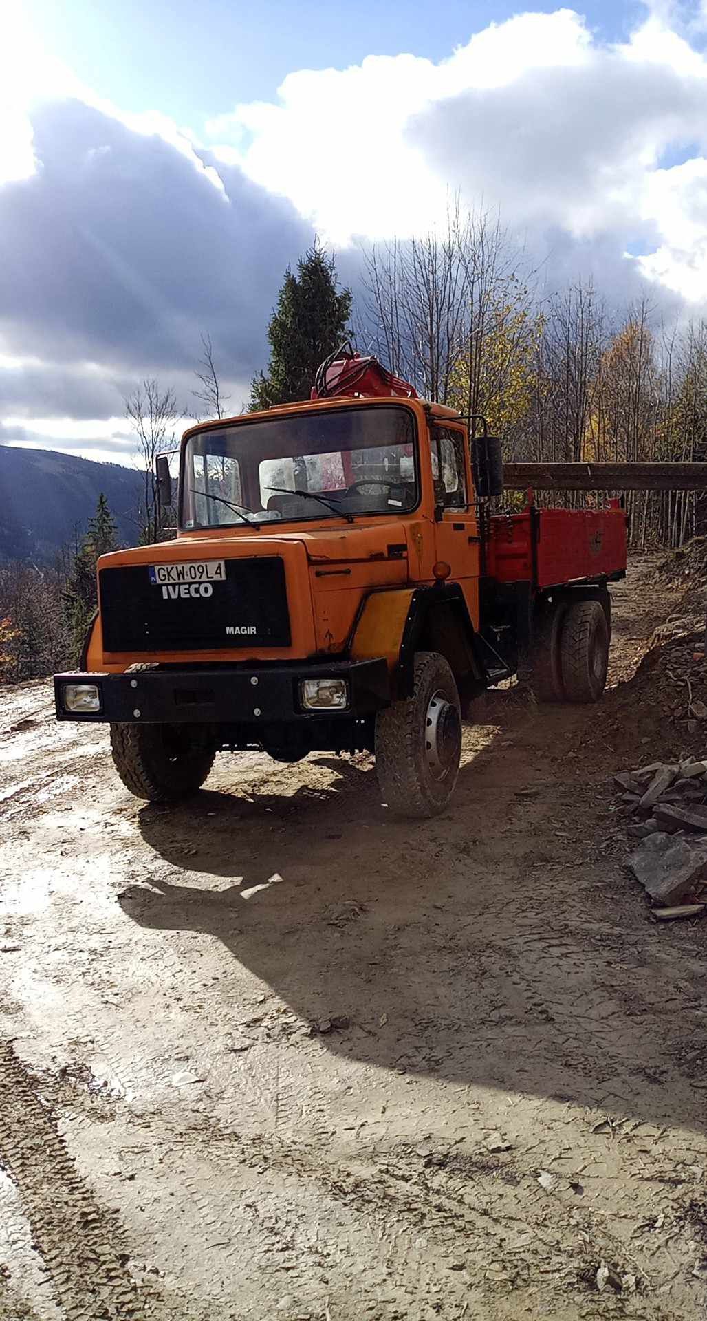 Iveco Magirus 4x4 kiper HDS zamienie na osobowe 4x4