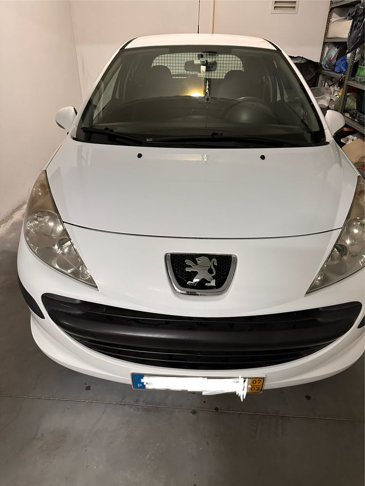 Vendo Peugeot 207 (carrinha) como nova poucos Kms.