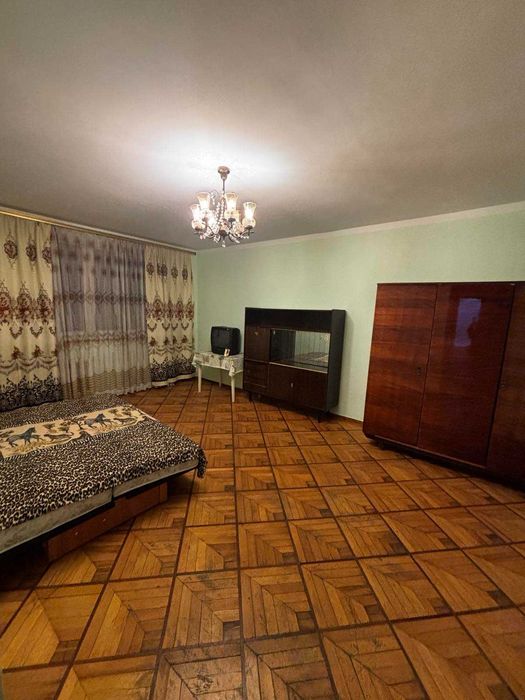 Сдам комнату в коммуне Инглези/ Небесной Сотни