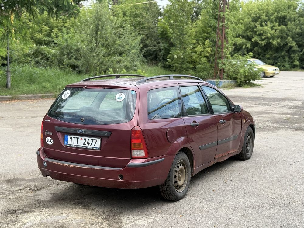 Ford Focus 1.6 универсал