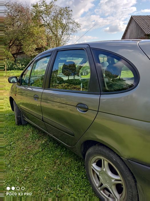 Renault Scenic 1.9 DCI rok. 2001