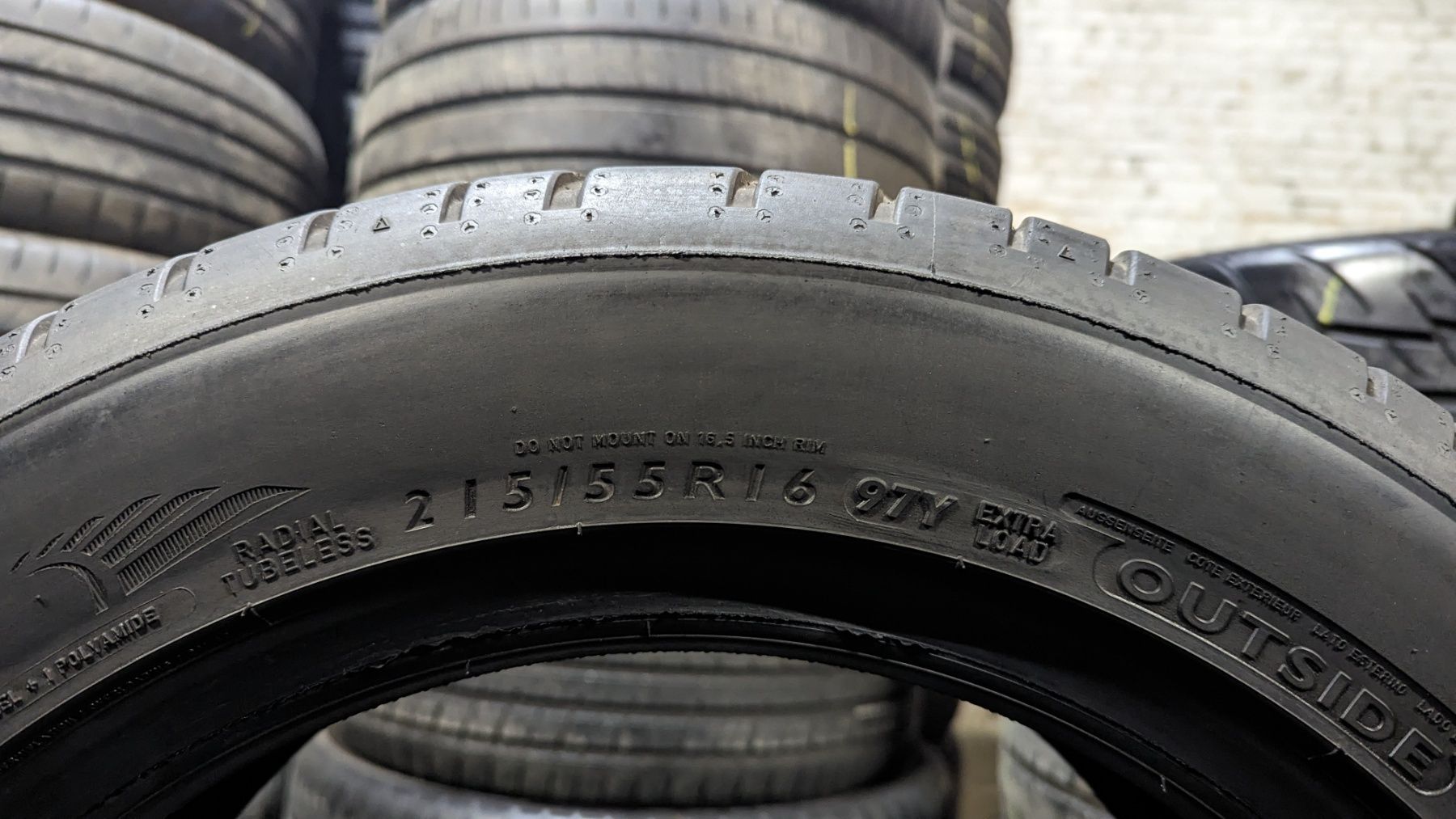 Шина 215/55 R 16 Dunlop Sport Maxx Rt. Одне колесо. Розпаровка.