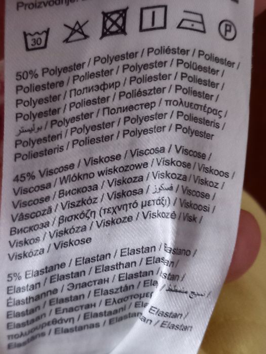Sukienkanletnia Vila