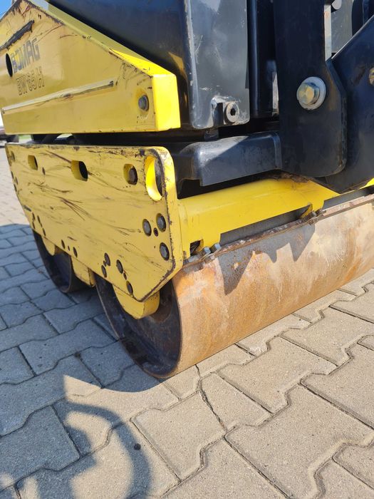 Walec prowadzony Bomag BW65 H, 710 kg, rok 2005