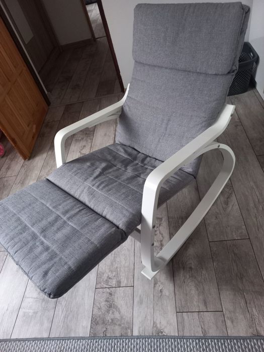 Fotel bujany szary