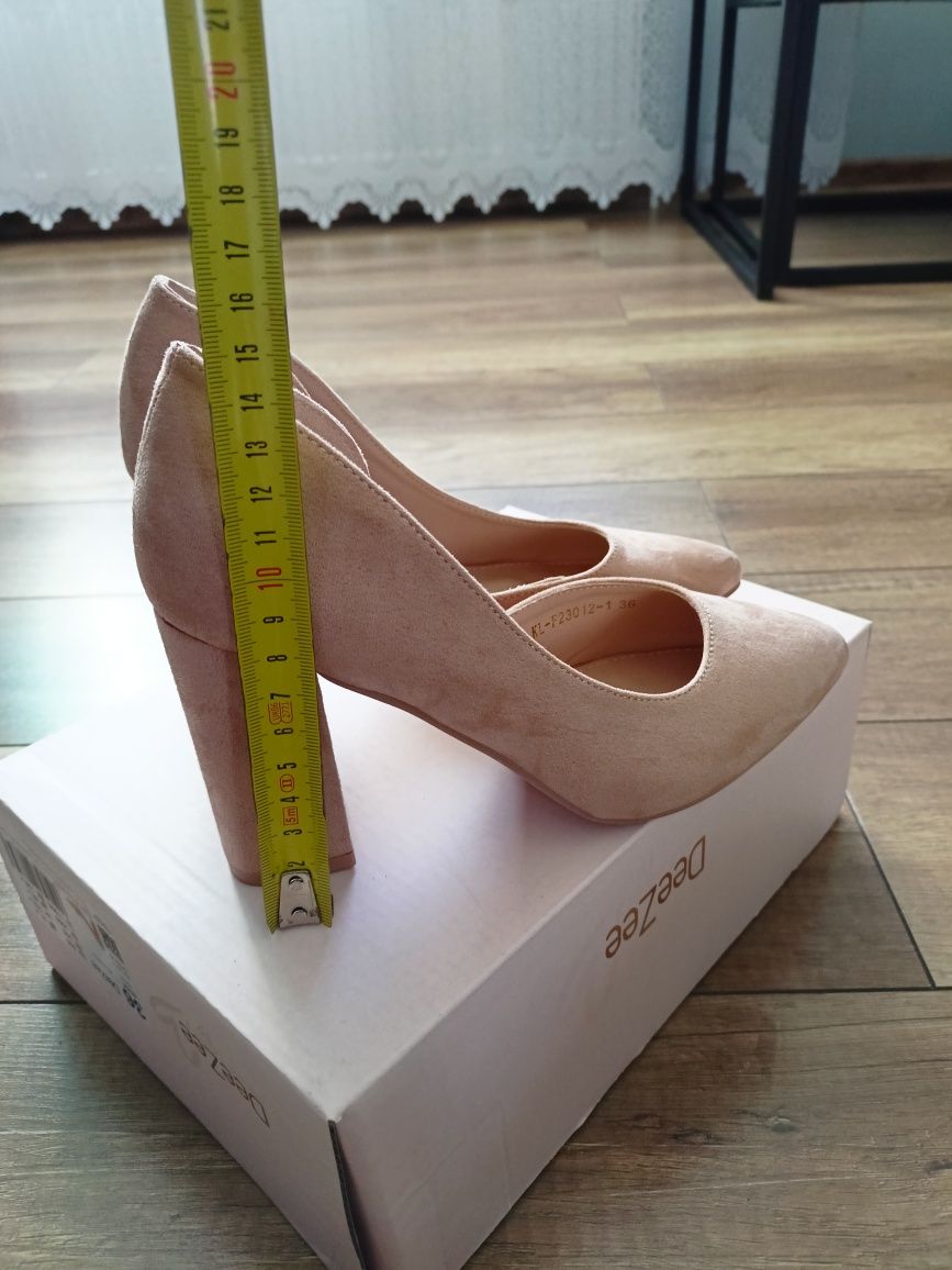 Buty damskie beżowe DeeZee