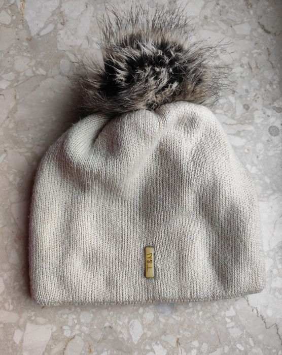 Czapka zimowa damska z pomponem beżowa T&N One size