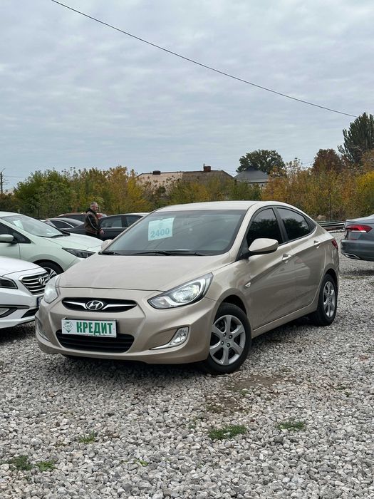 Продам Hyundai Accent 2012 рік можлива розстрочка,кредит,обмін!