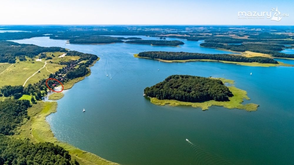 Kanadyjski domek letniskowy nad jeziorem Pierkunowo wolne terminy