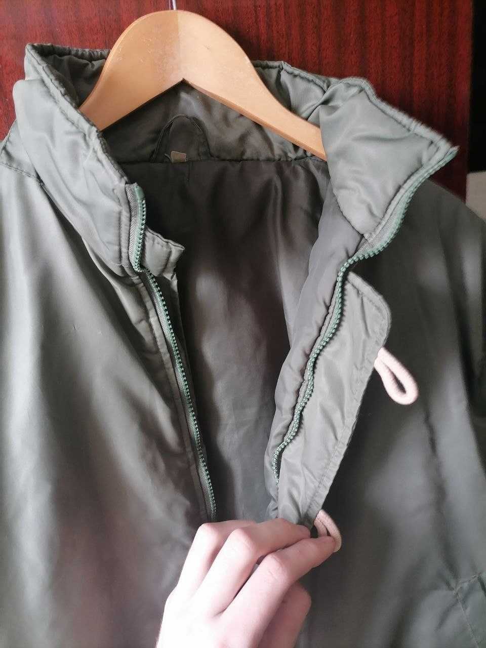 Бомбер куртка в стилі ретро (XL)