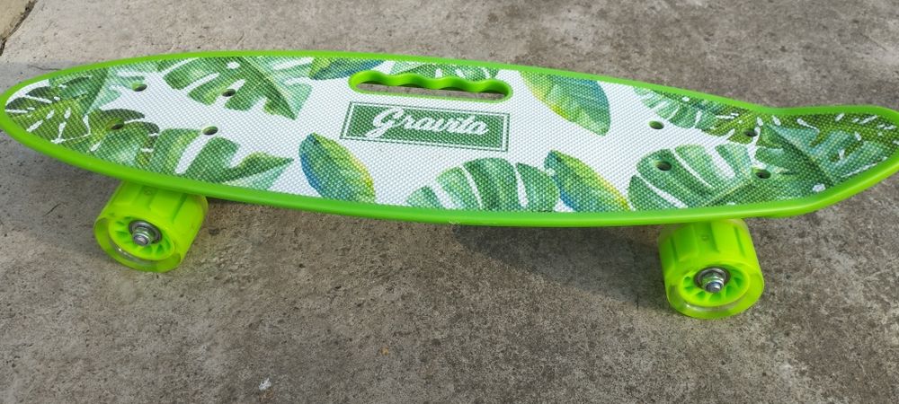 Продам пенні борд тропік