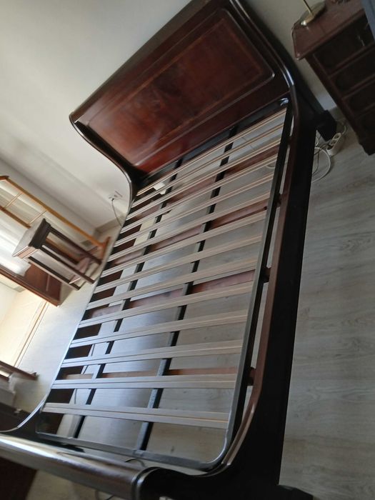 Cama Casal -  Estilo Império (Bateaux).