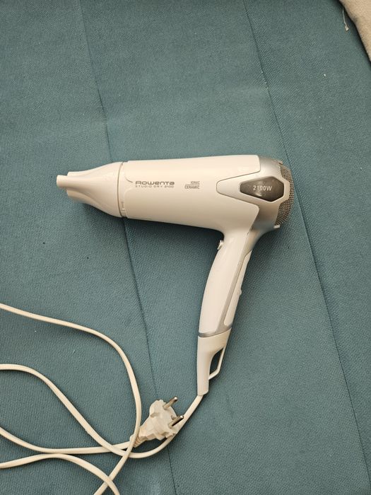 Фен для волос roventa