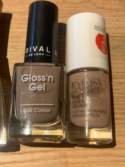 Sally Hansen Eveline Rival odżywcze lakiery do paznokci nude x 4 szt
