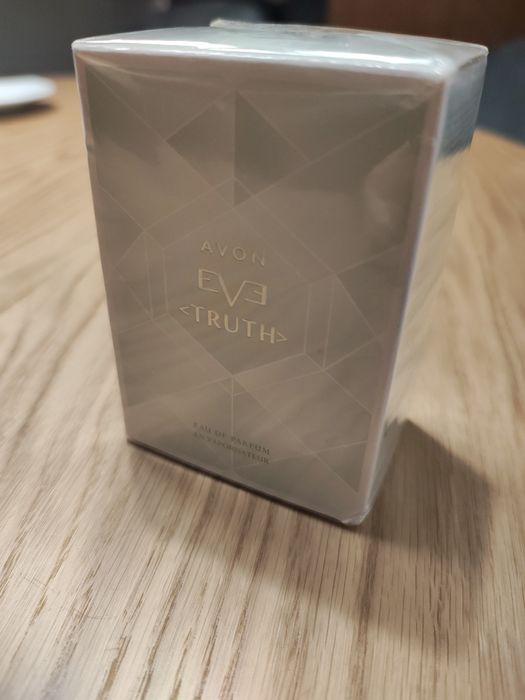 Woda perfumowana Avon Eve Truth 50ml
Nowa, w folii