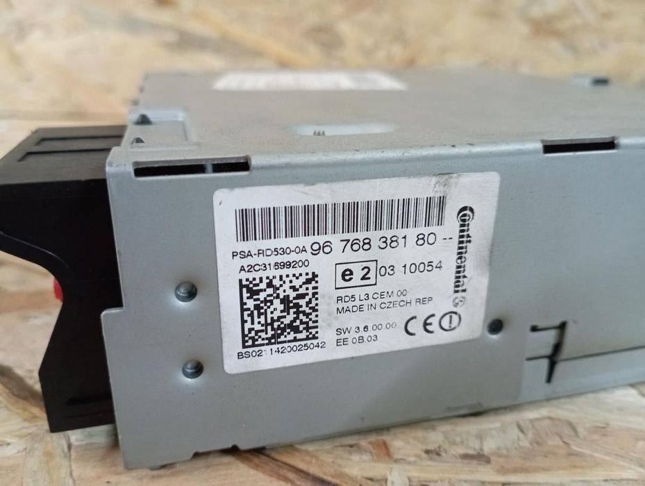 Rádio / auto-rádio CITROËN C4 II (B7)