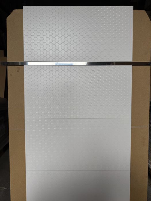 Płytki ścienne 29,8 x 59,8 PURIS WHITE DEKOR D ULTRAMAT Gat. 1 Paradyz