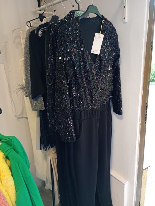 Kombinezon nowy cekiny