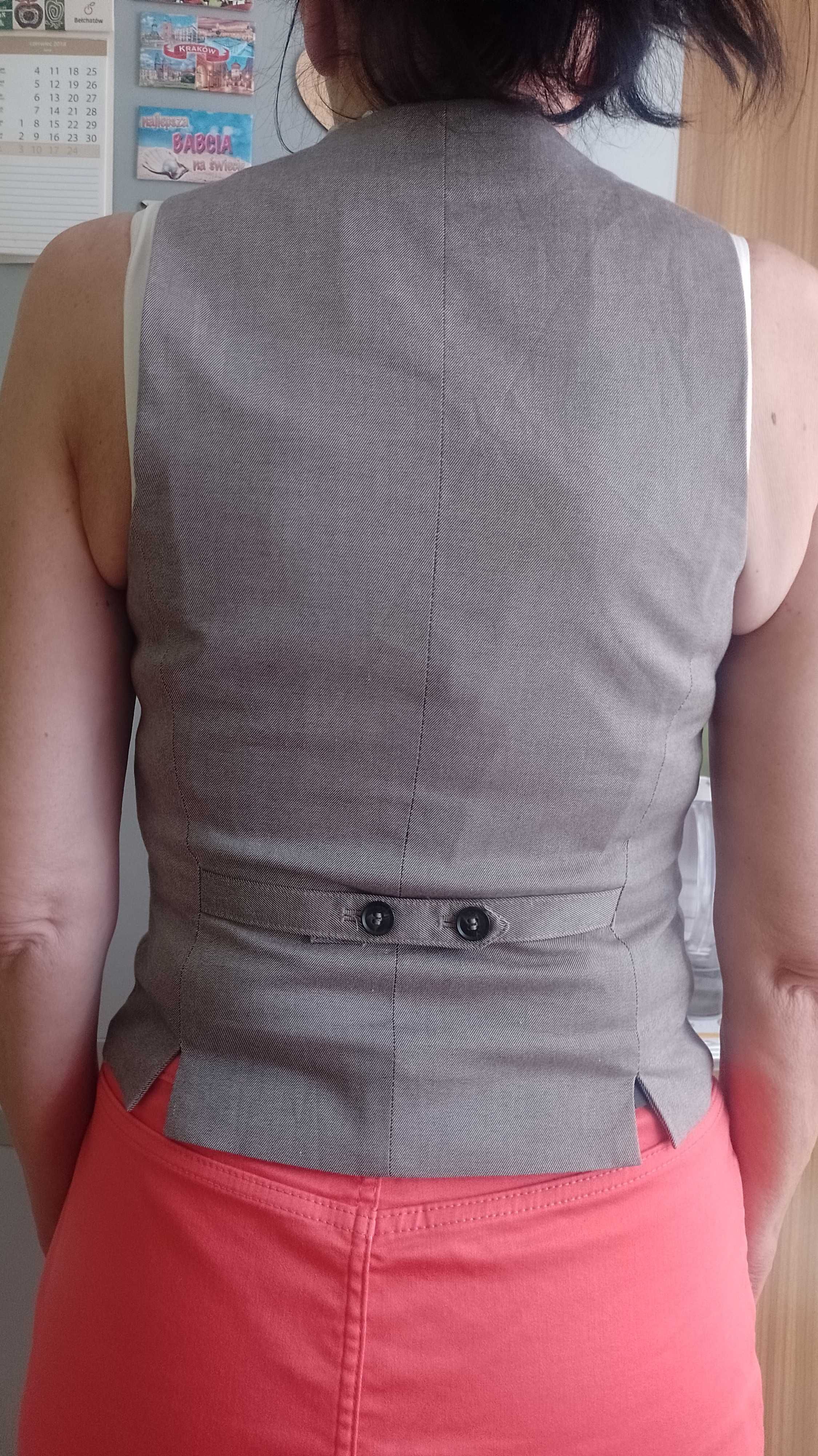 (36/S) H&M/ Biznesowa kamizelka garniturowa z Londynu