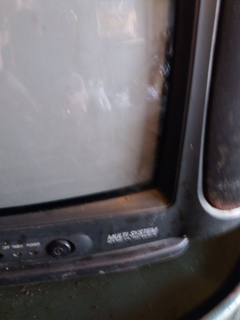 Телевизор AIWA иSONY рабочем состоянии JVC  не рабочий