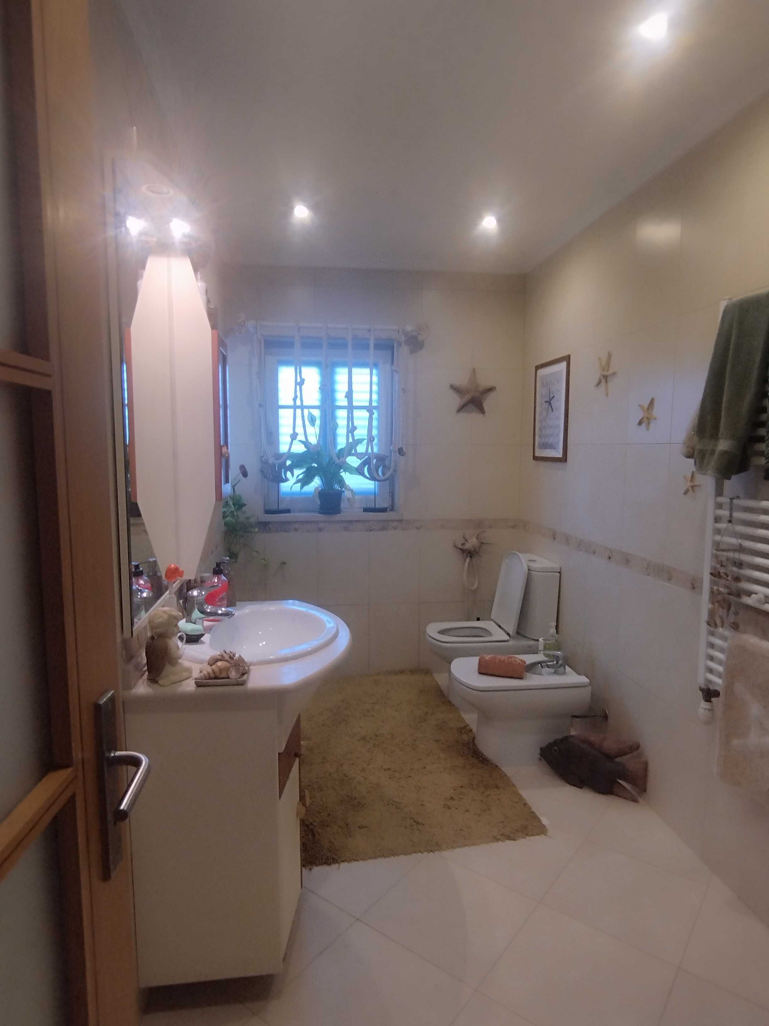 Quarto para alugar apenas a estudante universitário M/F