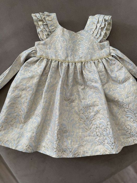 Святкова сукня для дівчинки 2-3 роки