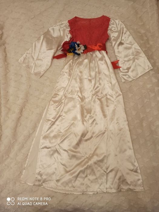 Сукня для танцю, виступу, свята.