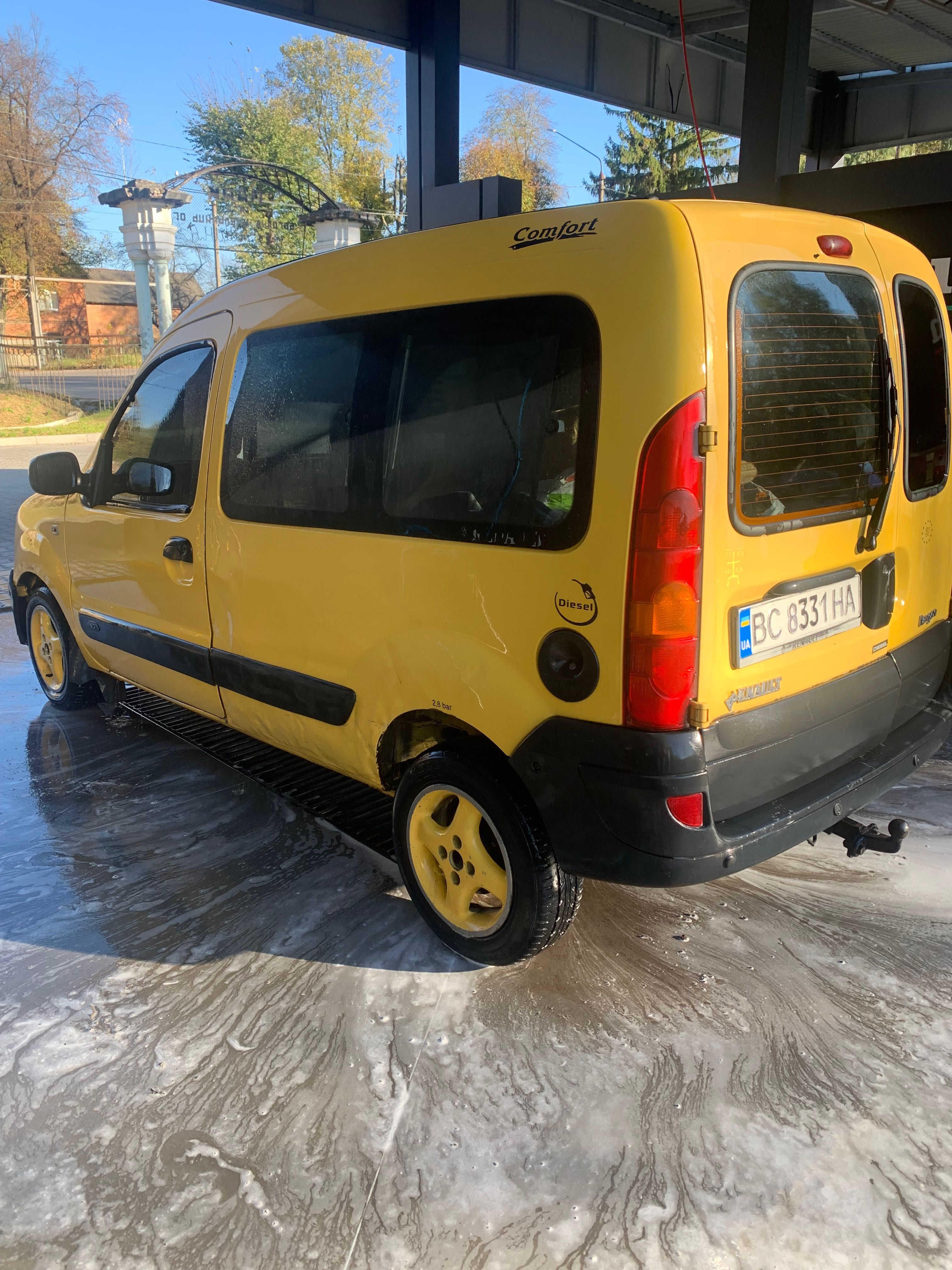 Продам кенго пасажир