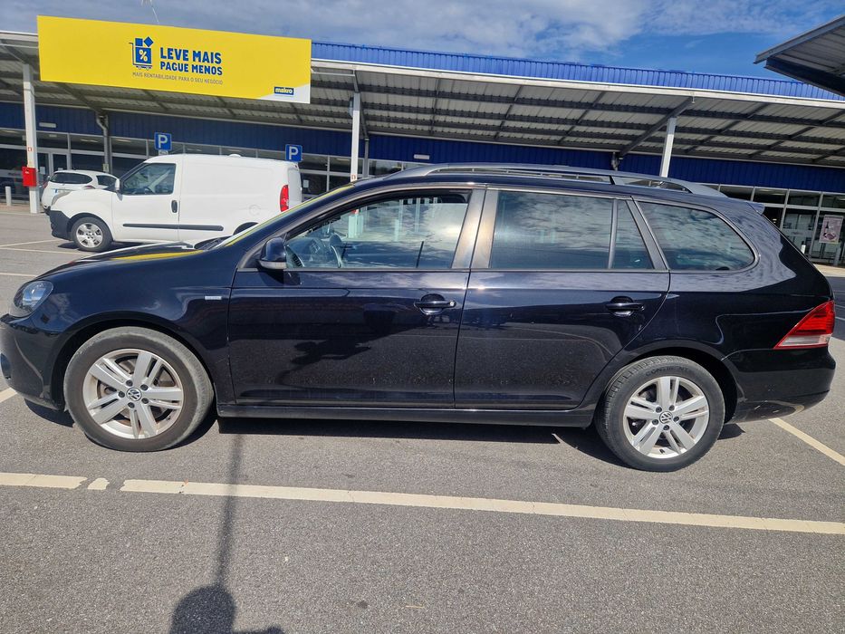 Vende-se VW Golf Variant Match 2.0 – 2012 – Excelente Estado!