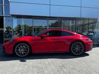 Porsche 911 992.2 Carrera PDK Guards Red Porsche Centrum Wrocław