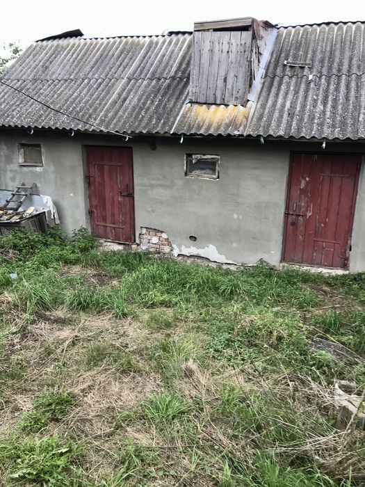 Продається бутинок село Шостаків