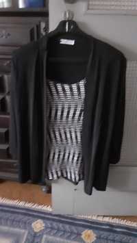 Conjunto de casaco preto de malha seda com blusa incorporada preto e b