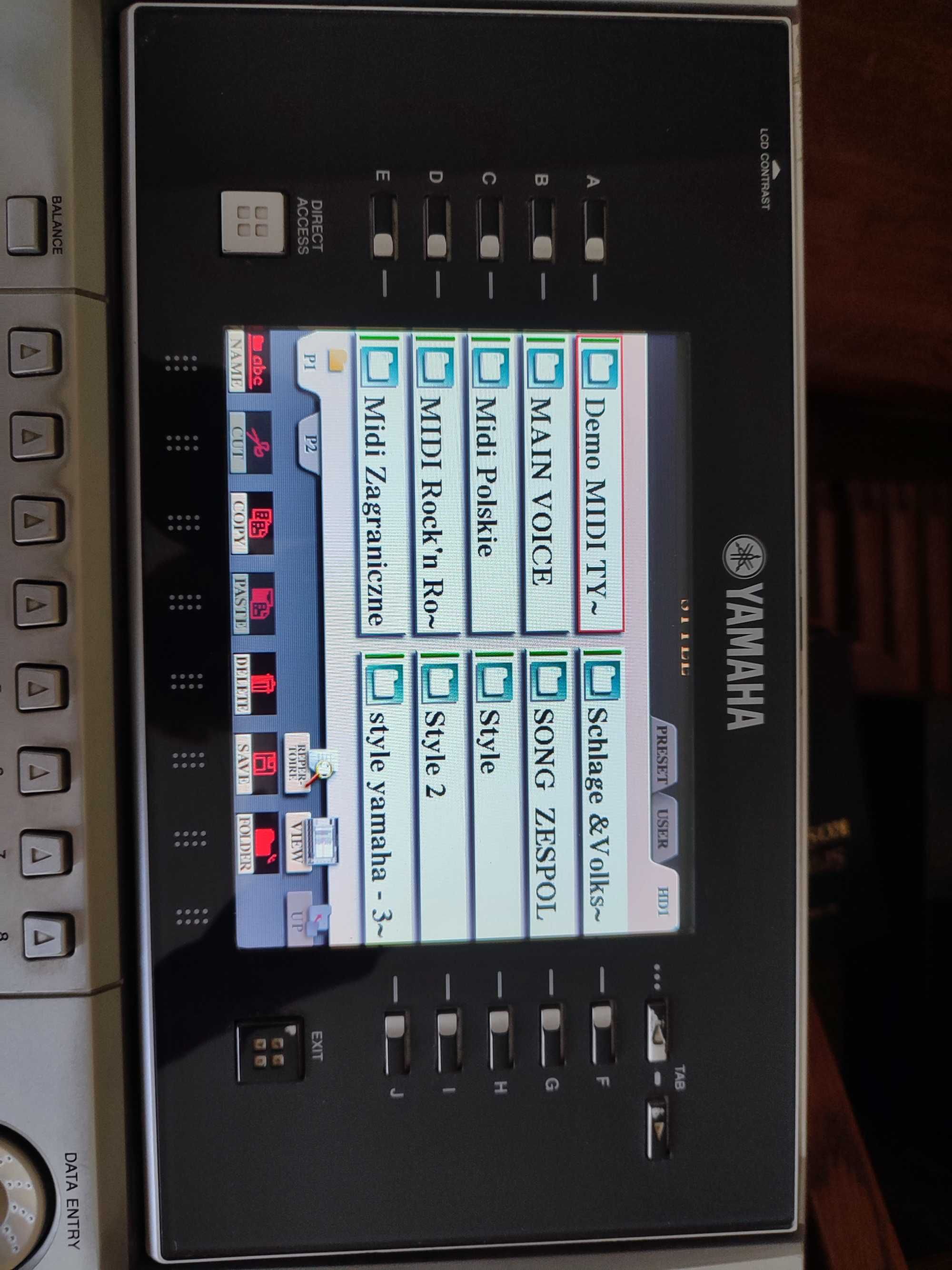 Keybord Yamaha Tyros 2 + zestaw głośników TRS-MS02