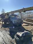 Кран на базі зіл 130