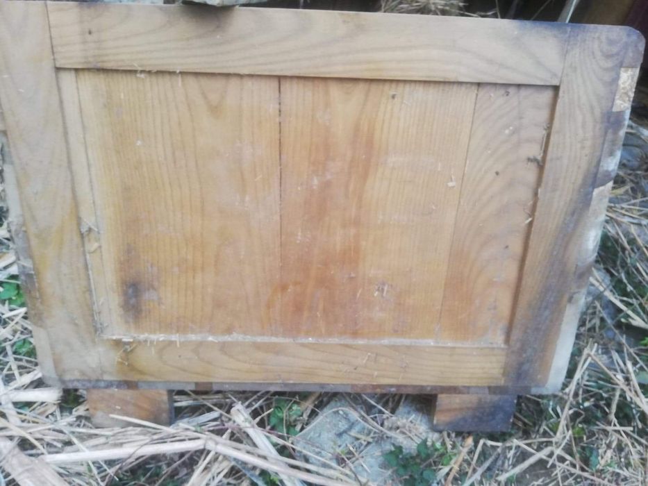 Dwa wezgłowia stare przedwojenne