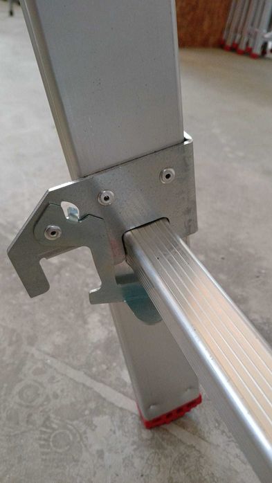 Escada Tripla 3+3+3M (7M Úteis) c/ CORDA | Degrau Quadrado | Fábrica