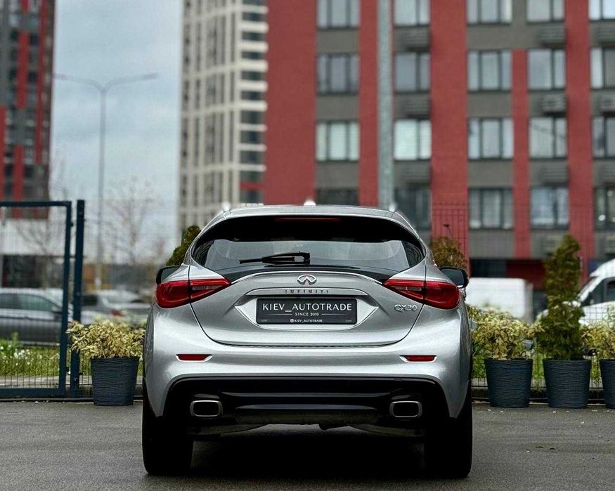 Продаж Infiniti QХ30