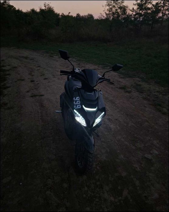 Скутер Forte canoe 150