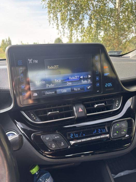 Sprzedam Toyota C-HR Hybryda salon Polska