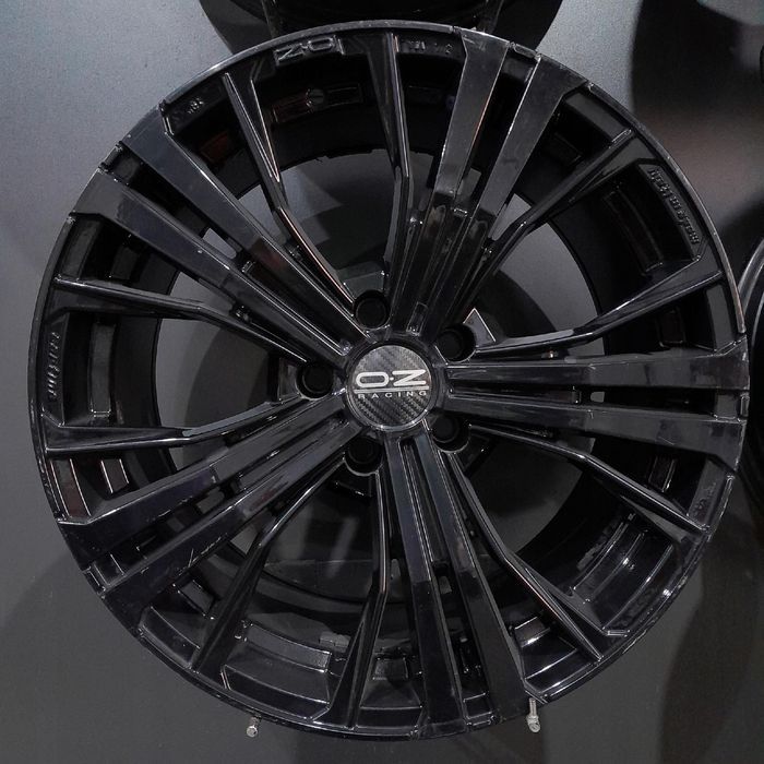 Felgi 19 5x120 BMW Seria 5,6,7,8 M3 M4 M5 M6 (F13795-39)