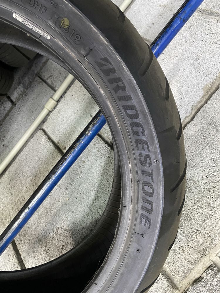 Мото шина 190/55 R17 M/C (75W) BRIDGESTONE